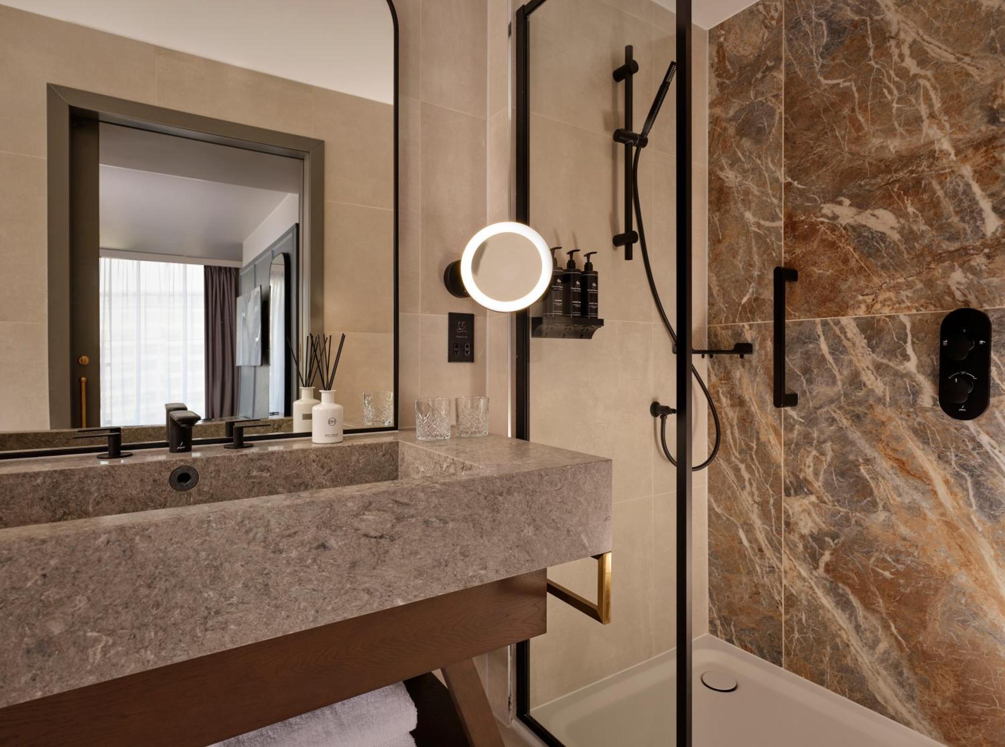 The Reach At Piccadilly, Manchester, A Tribute Portfolio Hotel Εξωτερικό φωτογραφία